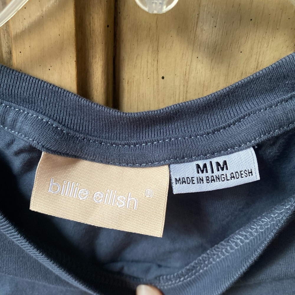 Billie Eilish Tshirt - Picture 4 of 4